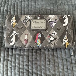 Nightmare before christmas wallet Loungefly
